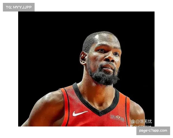 杜兰特关键球能力凸显 火箭末节决胜阶段依赖球星单打